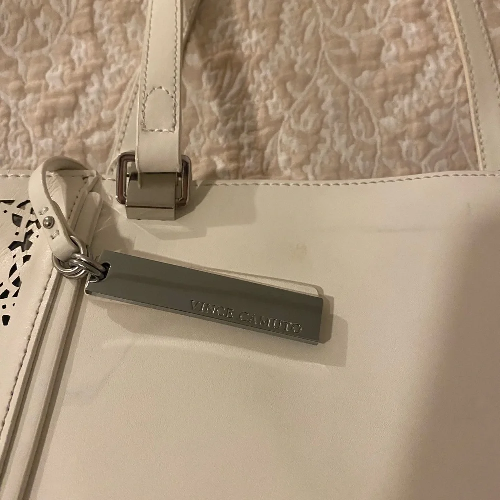 Vince Camuto White Women’s Tote Bag with Laser-Cut Sides